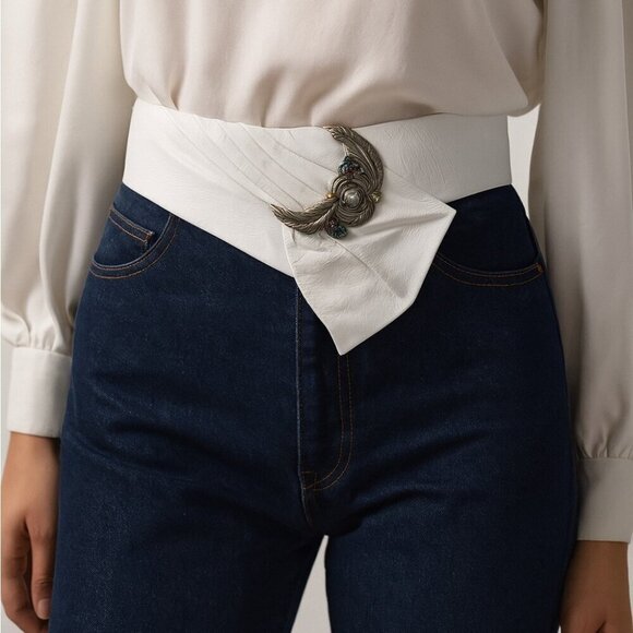 Vintage 80s Stefanie Kushner White Leather Belt Jeweled Feather Buckle Size S main image 7